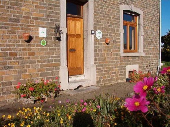 Bed and Breakfast Les Vieilles Pierres Comblain-au-Pont Zimmer foto