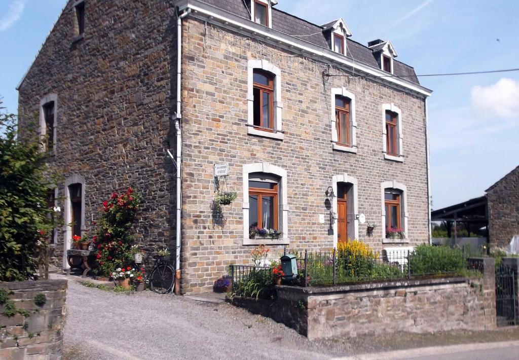 Bed and Breakfast Les Vieilles Pierres Comblain-au-Pont Zimmer foto